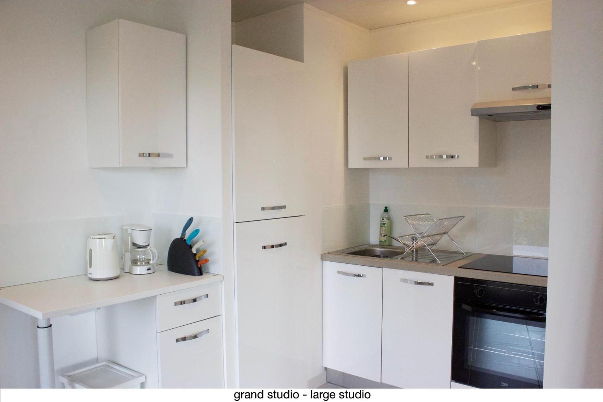 456 Chemin De La Pinede Apartment Menton Luaran gambar